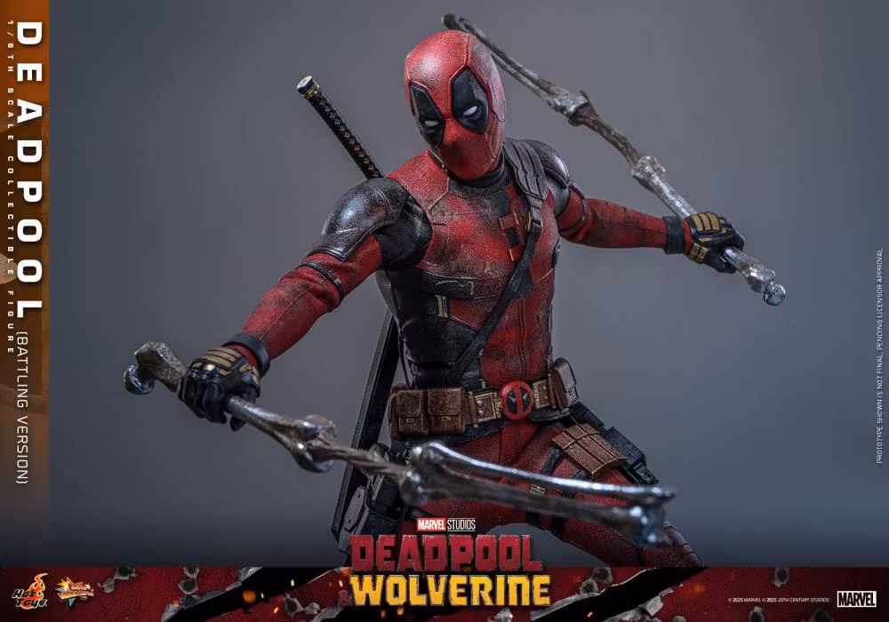 Marvel Deadpool & Wolverine MMS782 Deadpool (Battling Ver.) 1/6th Scale Collectible Figure
