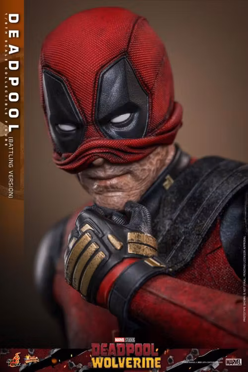 Marvel Deadpool & Wolverine MMS782 Deadpool (Battling Ver.) 1/6th Scale Collectible Figure