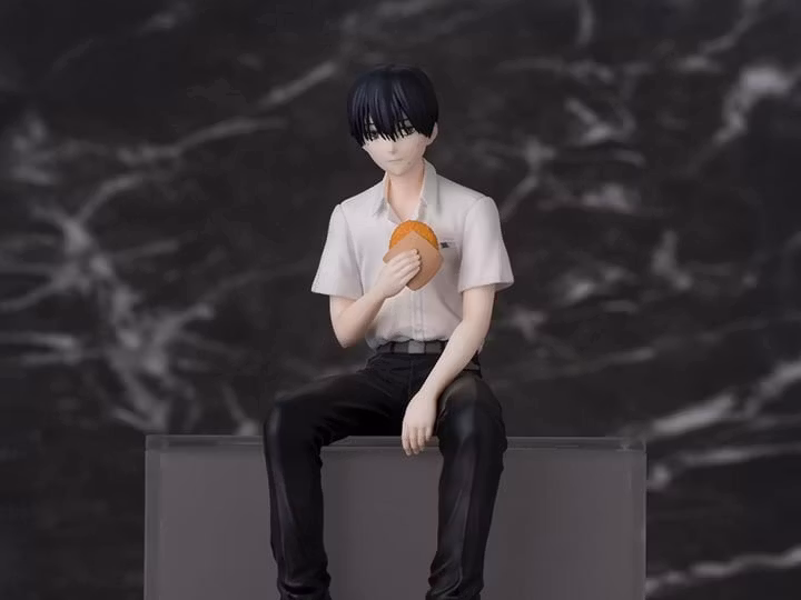 The Summer Hikaru Died Yoshiki Premium Perching Figure
