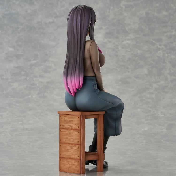 Anteiru Illustration Reika Sensei of the Art Club Figure