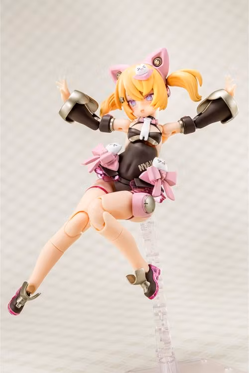 Megami Device PUNI MOFU Kuro Mao Model Kit