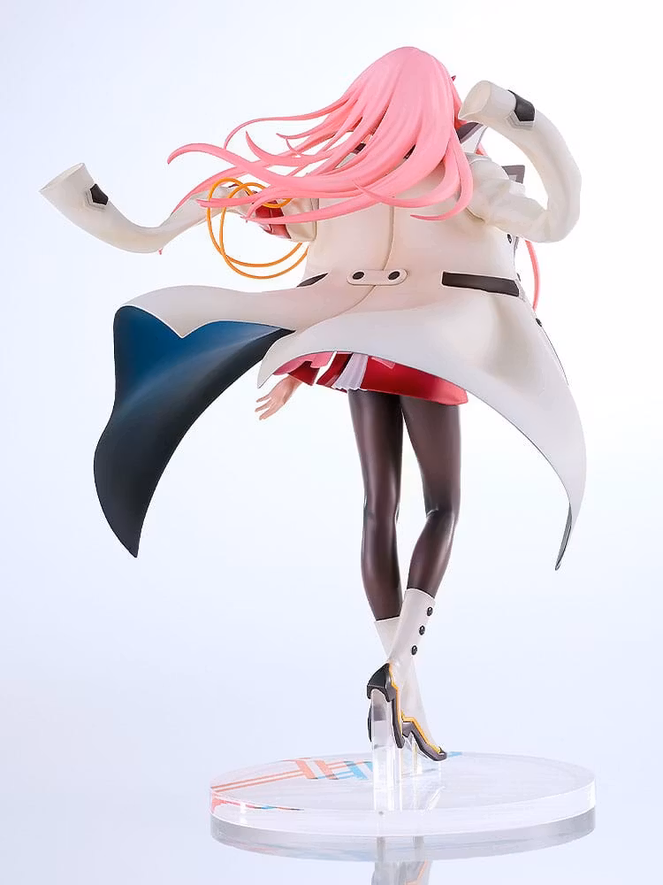 Darling in the Franxx Zero Two 1/7 Scale Figure