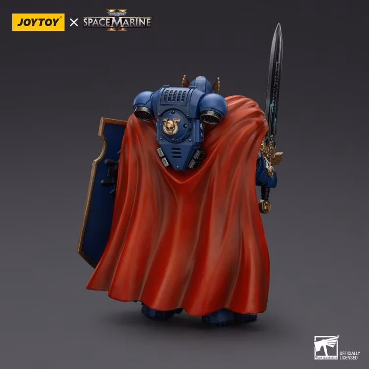Warhammer 40,000: Space Marine 2 Ultramarines Victrix Honour Guard With Storm Shield And Power Sword 1/18 Scale Action Figure
