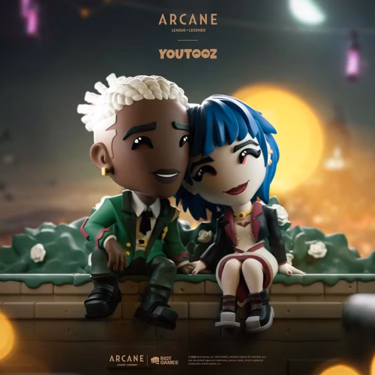 Arcane Ekko and Powder Vinyl Figure