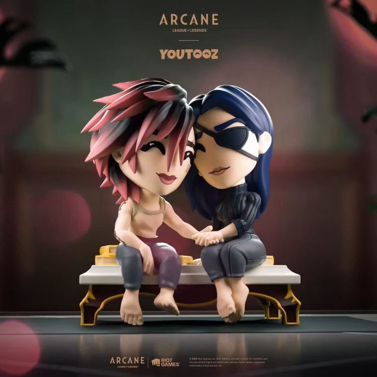 Arcane Vi and Caitlyn Vinyl Figure