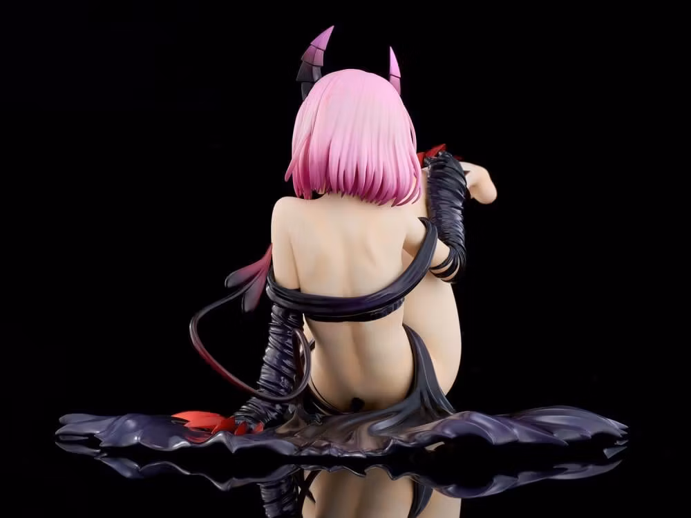 To Love-Ru Darkness Momo Belia Deviluke (Renewal Package Darkness Ver.) 1/6 Scale Figure