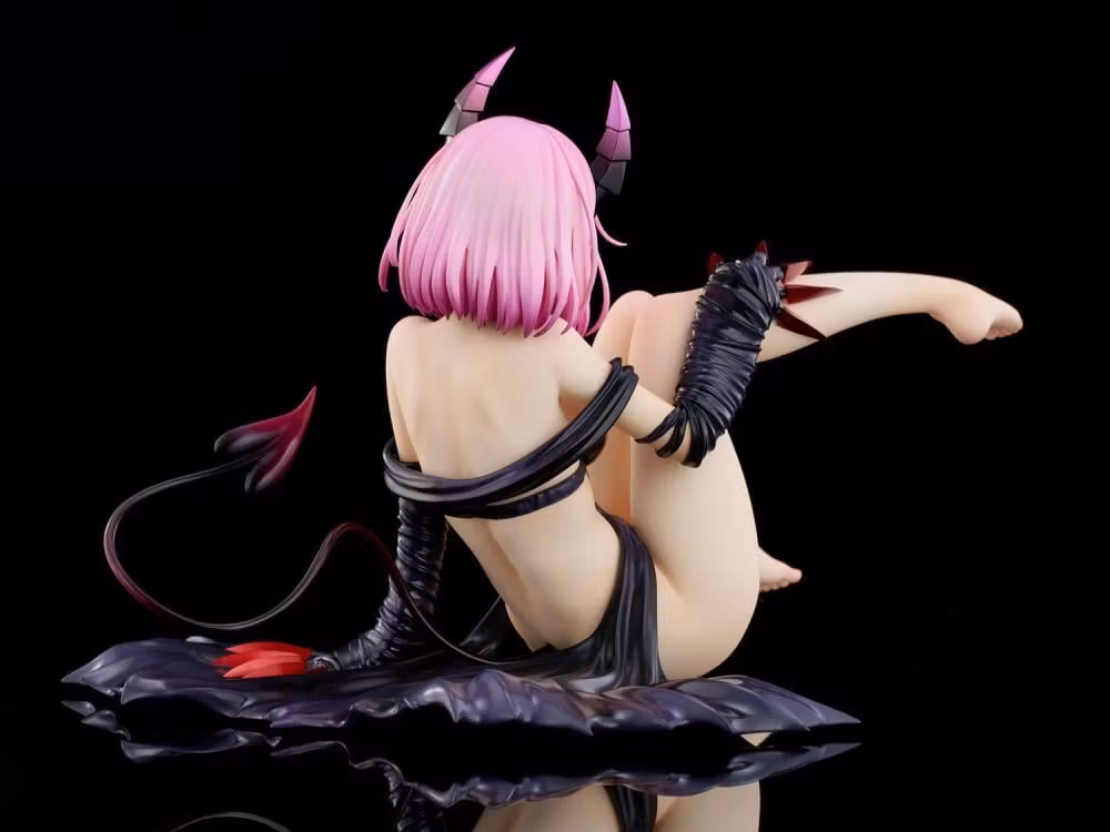 To Love-Ru Darkness Momo Belia Deviluke (Renewal Package Darkness Ver.) 1/6 Scale Figure