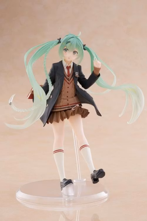 Vocaloid Hatsune Miku (Fashion Preppy Ver.) Figure