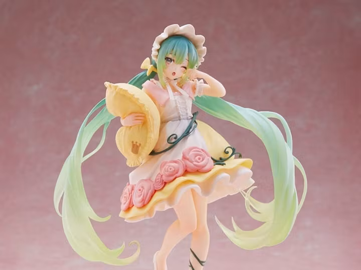 Vocaloid Hatsune Miku (Sleeping Beauty) Wonderland Figure (Rerelease)