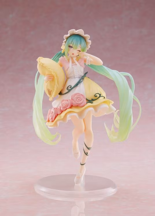 Vocaloid Hatsune Miku (Sleeping Beauty) Wonderland Figure (Rerelease)