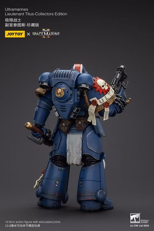 Warhammer 40,000: Space Marine 2 Ultramarines Lieutenant Titus (Collectors Edition) 1/18 Scale Action Figure