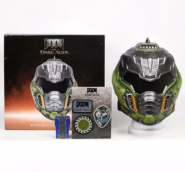 Doom: The Dark Ages Doom Slayer 1/1 Scale Wearable Helmet Bundle