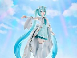 Colorful Stage! The Movie: A Miku Who Can't Sing Luminasta Hatsune Miku (Unshuttered SEKAI) Figure