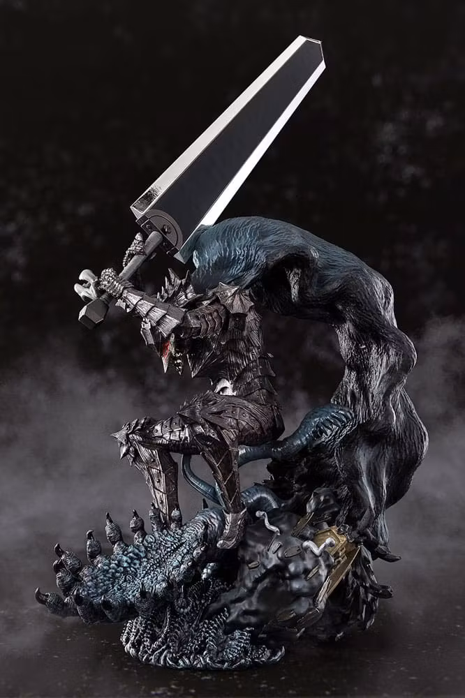 Berserk Figuarts ZERO Metallic Touch Guts (Berserker Armor)
