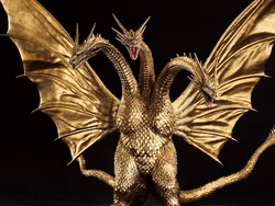 Godzilla vs. King Ghidorah Ichibansho Sofvics King Ghidorah Figure