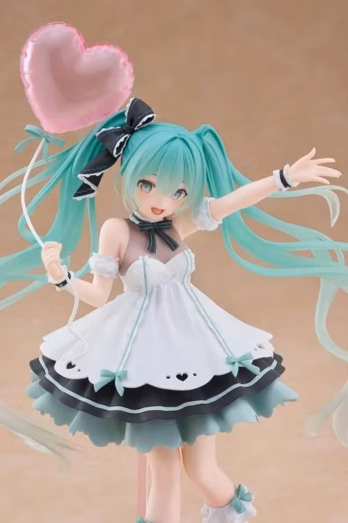 Vocaloid AMP+ Hatsune Miku (Birthday Party 2025 Ver.) Figure