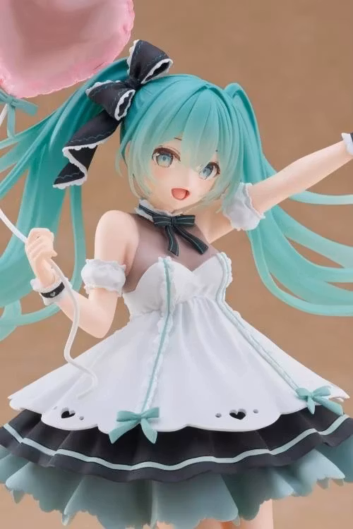 Vocaloid AMP+ Hatsune Miku (Birthday Party 2025 Ver.) Figure