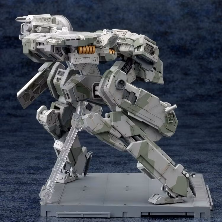 Metal Gear Solid 4: Guns of the Patriots Metal Gear Rex 1/100 Scale Model Kit (Rerelease)