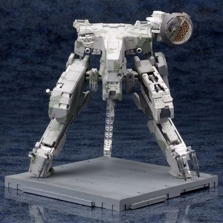 Metal Gear Solid 4: Guns of the Patriots Metal Gear Rex 1/100 Scale Model Kit (Rerelease)