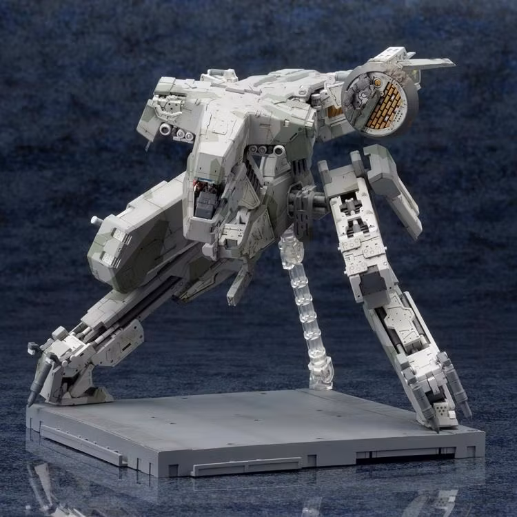Metal Gear Solid 4: Guns of the Patriots Metal Gear Rex 1/100 Scale Model Kit (Rerelease)