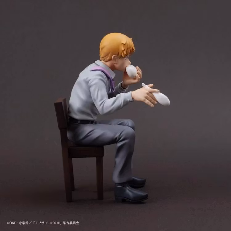 Mob Psycho 100 x Bunbougu Cafe 2022 Arataka Reigen Figure