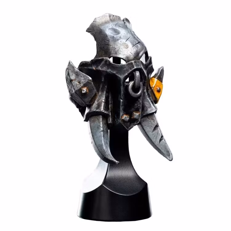 Warhammer Age of Sigmar Orruk Ardboy Miniature Helmet Replica