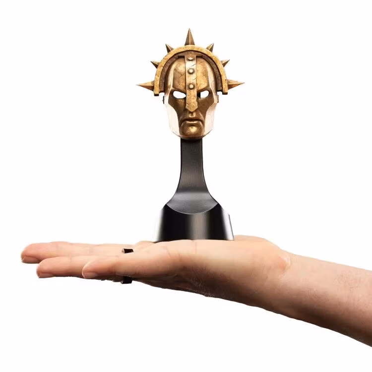 Warhammer Age of Sigmar Stormcast Eternal Liberator Miniature Helmet Replica