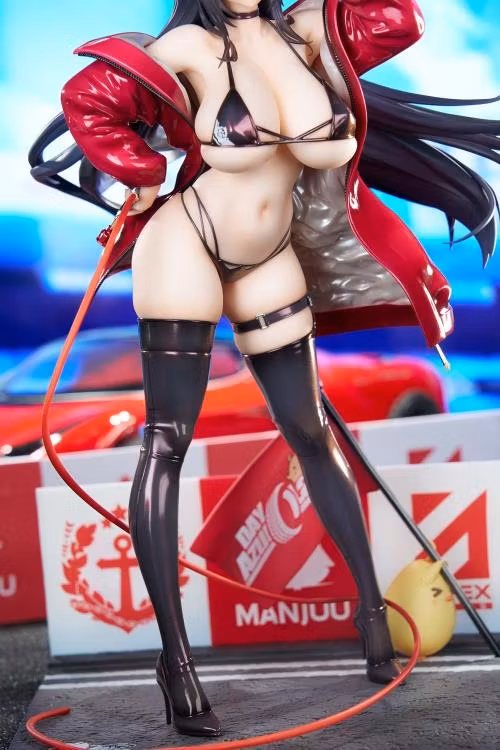 Azur Lane Taihou (Enraptured Companion Ver.) 1/7 Scale Figure