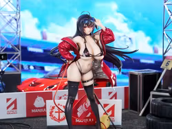 Azur Lane Taihou (Enraptured Companion Ver.) 1/7 Scale Figure
