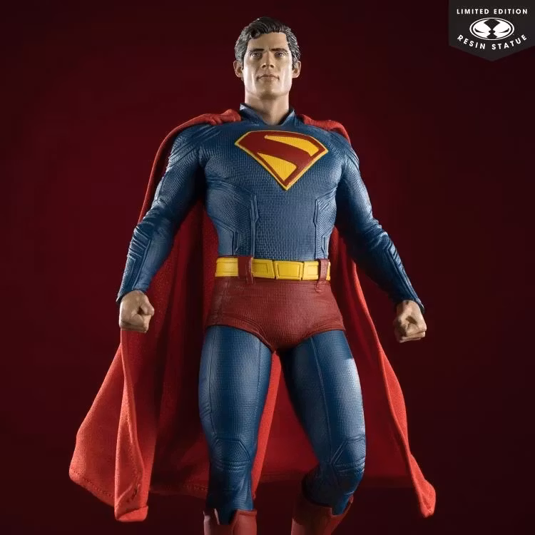 Superman (2025) Superman 1/6 Scale Limited Edition Statue