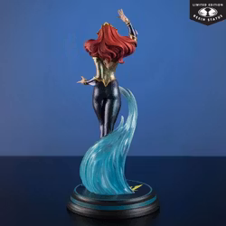 DC Covers Girls Mera 1/8 Scale Limited Edition Statue (J. Scott Campbell)