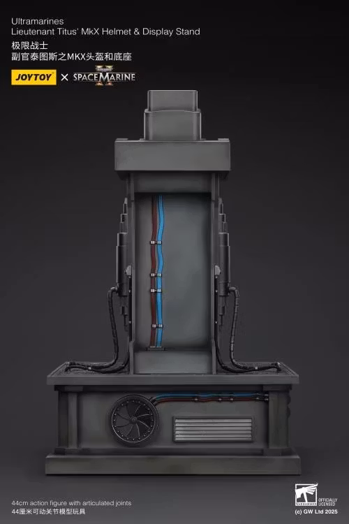 Warhammer 40,000: Space Marine 2 Ultramarines Lieutenant Titus' MKX Wearable Helmet Replica with Display Stand