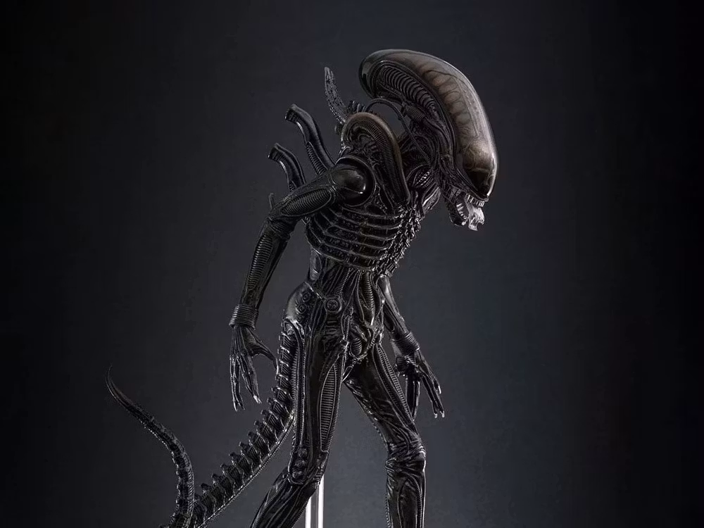 Alien MMS826 Big Chap 1/6th Scale Collectible Figure