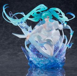 Vocaloid Hatsune Miku (Crystal Dress Ver.) 1/7 Scale Figure