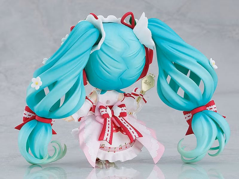 Vocaloid Nendoroid  Hatsune Miku (15th Anniversary Ver.) with Bonus
