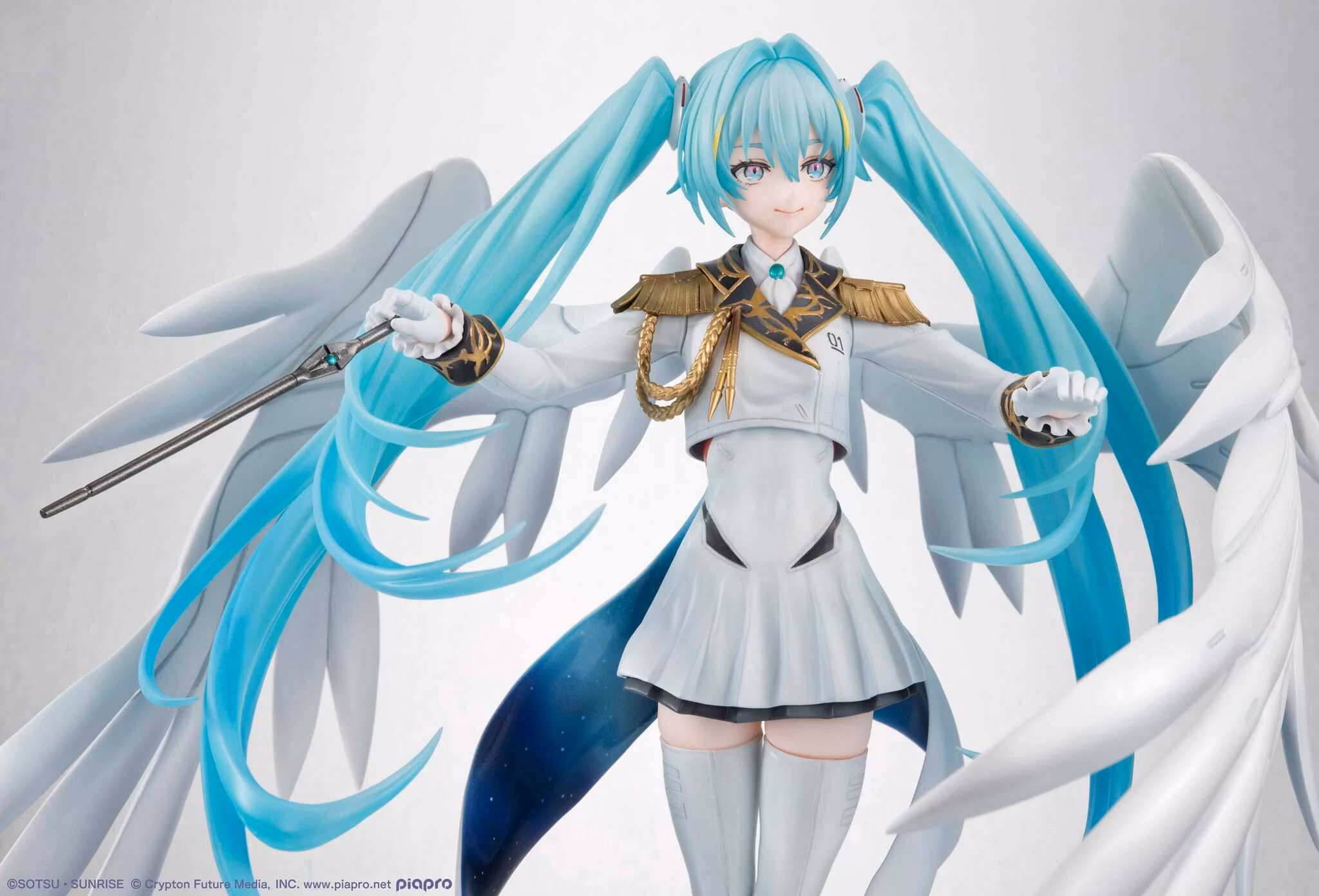 Mobile Suit Gundam x Hatsune Miku Lucrea Hatsune Miku x Wing Gundam Zero EW 45th Anniversary