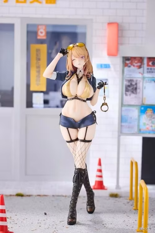 Renge Illustration Gal Policewoman Takanashi Arisa 1/6 Scale Figure