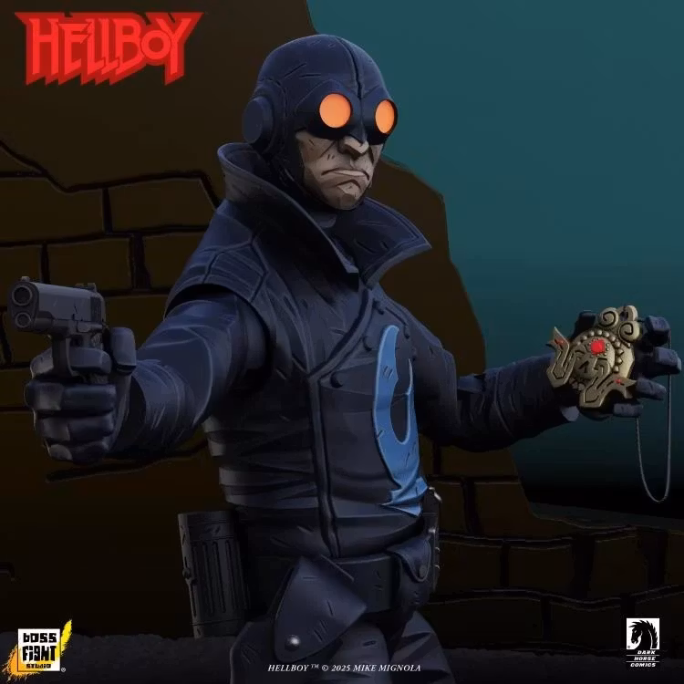 Hellboy Lobster Johnson (The Iron Prometheus) 1/12 Scale Action Figure