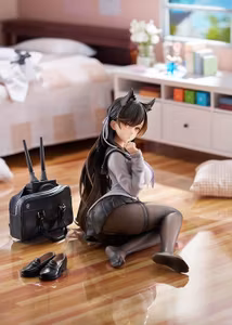 Azur Lane Atago (School Traumerei Ver.) Figure