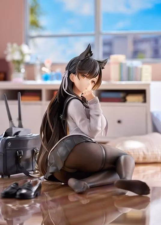 Azur Lane Atago (School Traumerei Ver.) Figure