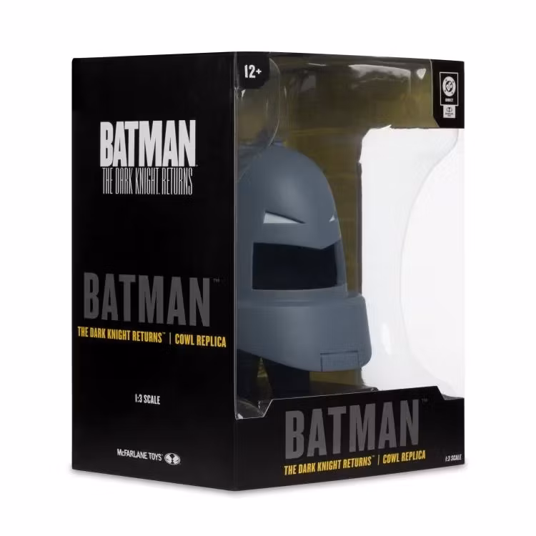 Batman: The Dark Knight Returns Armored Batman Cowl 1/3 Scale Replica