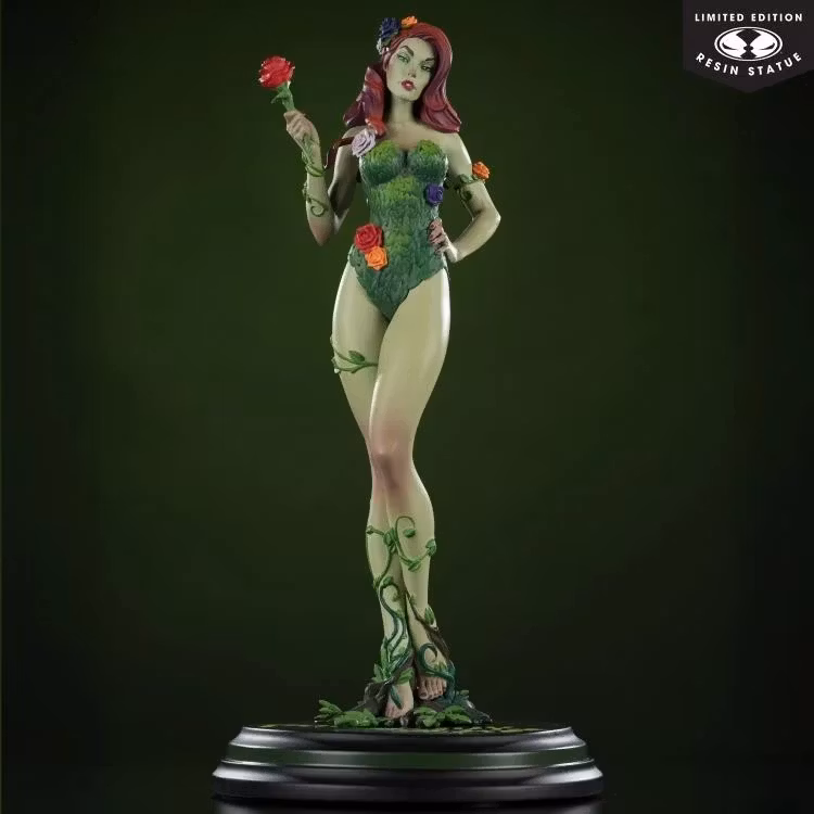DC Covers Girls Poison Ivy 1/8 Scale Limited Edition Statue (J. Scott Campbell)