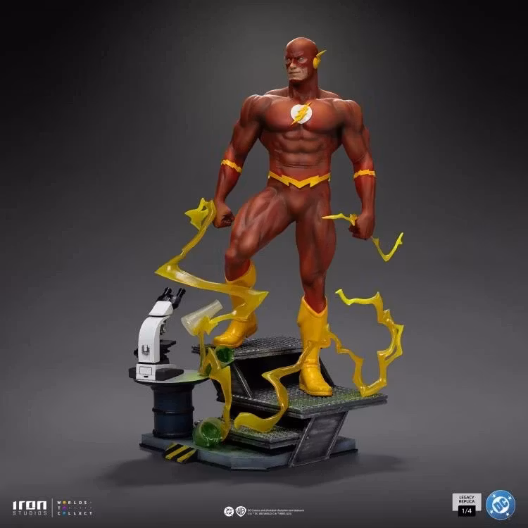 DC Comics Series 9 Legacy Replica The Flash 1/4 Scale Statue