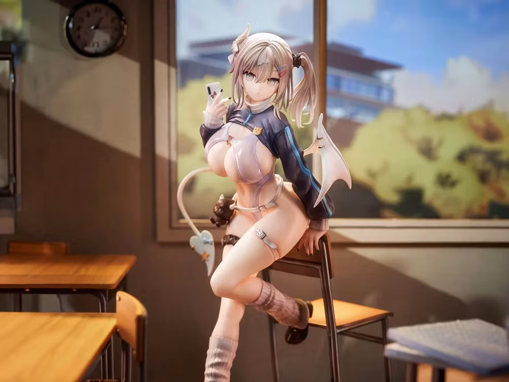 Sune Illustration Silent Gal Succubus Shinomiya Yuki 1/6 Scale Figure