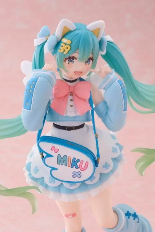 Vocaloid Fashion Hatsune Miku (Fancy Ver.) Figure