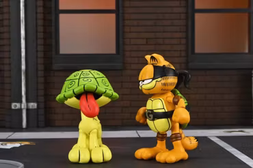 Teenage Mutant Ninja Turtles x Garfield Ultimate Garfello & Odie (Archie Comics) Action Figure Set