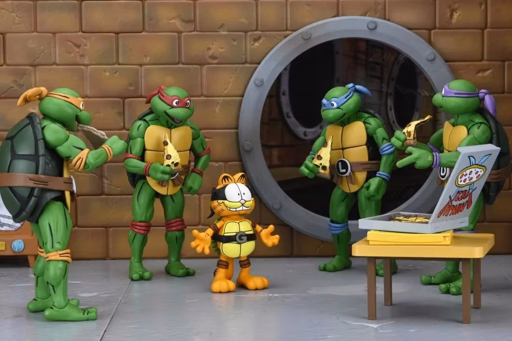 Teenage Mutant Ninja Turtles x Garfield Ultimate Garfello & Odie (Archie Comics) Action Figure Set
