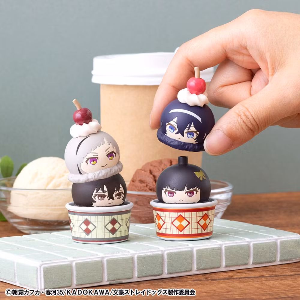 Bungo Stray Dogs Stack Up & Change Dandadan Box of 6 Random Figures (with gift)