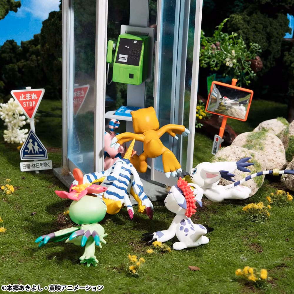 Digimon Adventure Digicolle! Mix Box of 8 Figure Packs (Rerelease)
