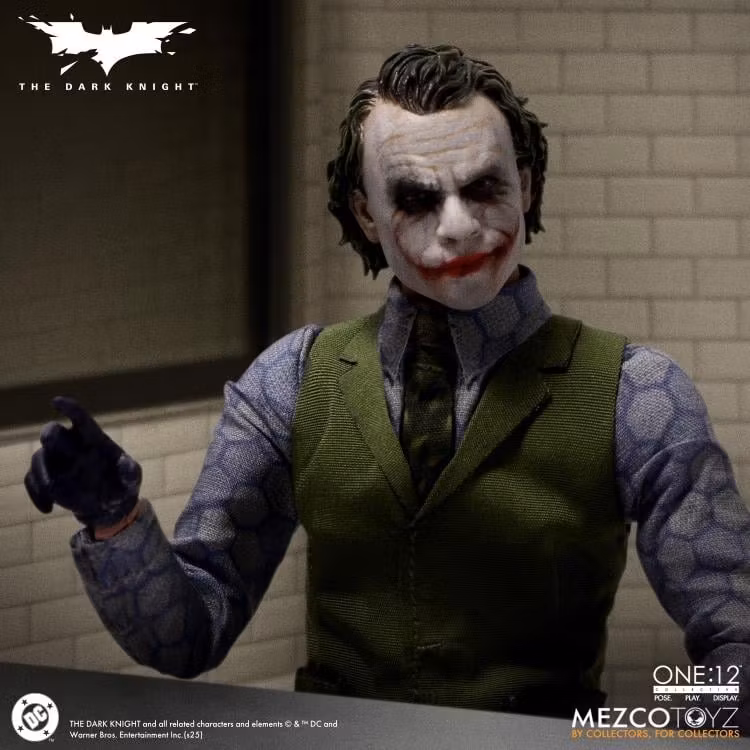The Dark Knight One:12 Collective The Joker Action Figure